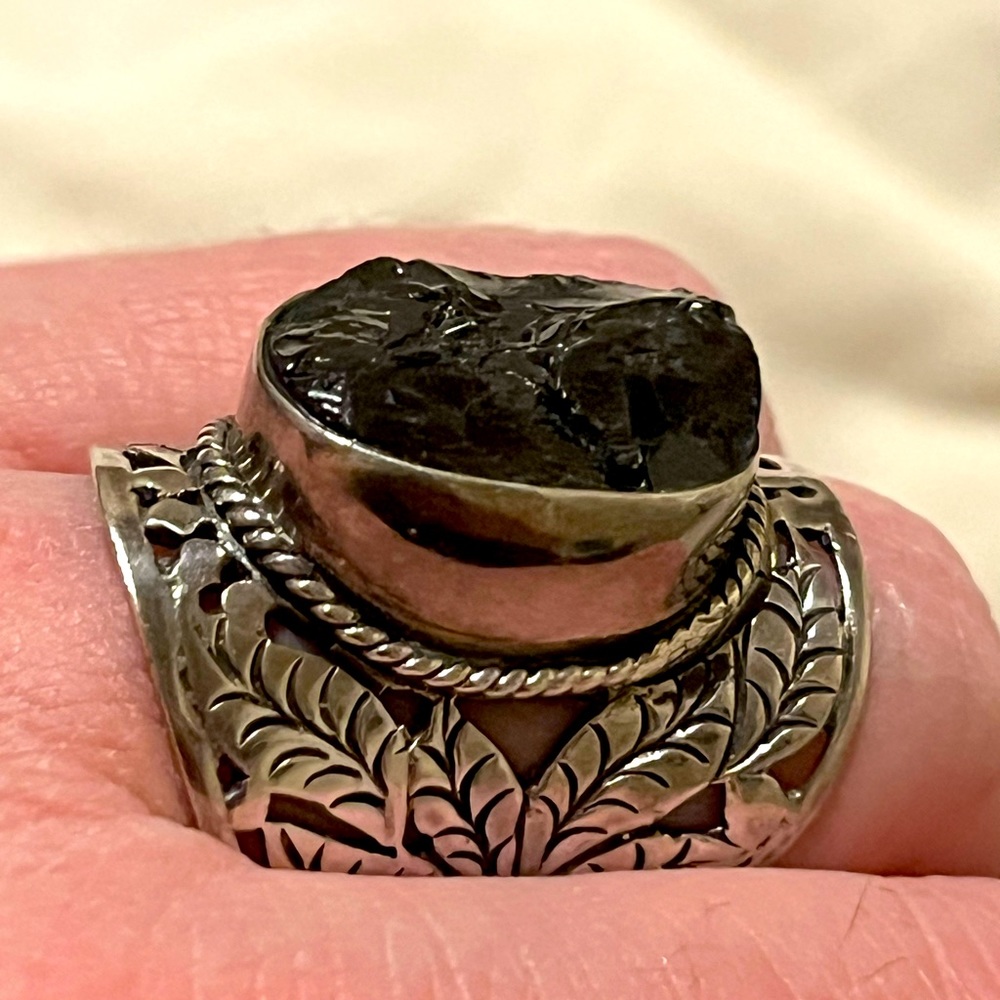 Vintage Tektite Silver ring size 8